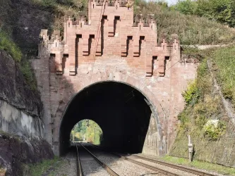 Tunnelportal Eisenkeil beim Rastplatz