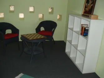 Sitzecke zwischen Bad und Schlafzimmer