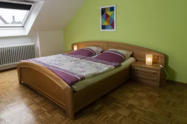 Schlafzimmer 2