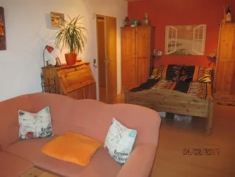 Wohnzimmer vom Fenster aus