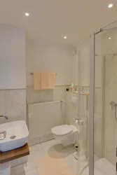 Regent Zimmer Bad