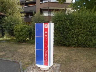 Ladestation für E-Bike (© Büro für Tourismus BZA Land)