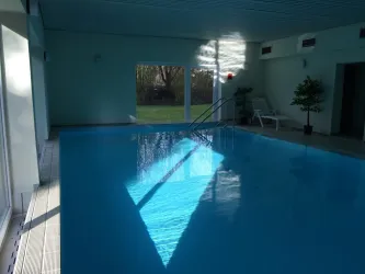 Hallenbad