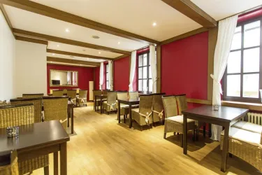 Restaurant2