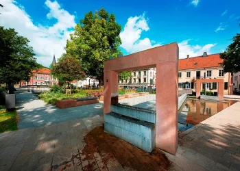 8612_Marktplatz-Landstuhl-2017_klein_heller (© Hafner/Tourist-Info VG Landstuhl)