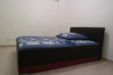 Schlafzimmer 3