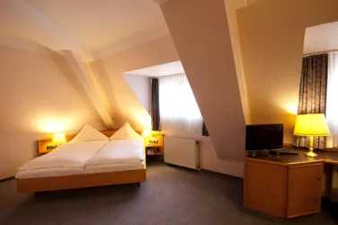 Goldinger_Suite_deskline (© Goldinger)