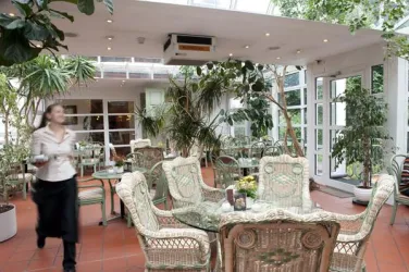 Hotel Goldinger_Wintergarten