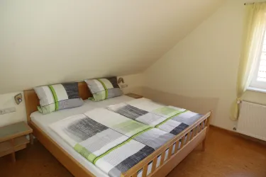 Schlafzimmer FeWo Riesling