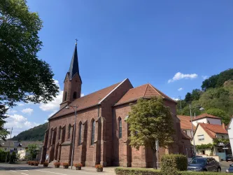 katholische Kirche (© Verein Südliche Weinstrasse Annweiler am Trifels)