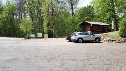 Parkplatz Schlossäcker (© Verein SÜW Annweiler e.V.)