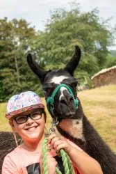 Lamawandern (© Verein SÜW Annweiler e.V., Fotograf: Dominik Ketz)