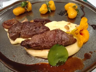 Restaurant "Zum Riesen" - Wilde Wochen (© Südpfalz Tourismus Kandel e.V.)