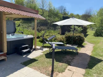 Whirlpool und Garten