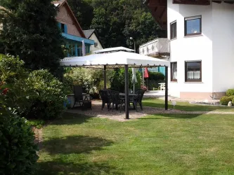 Fewo Terasse und Pavillon