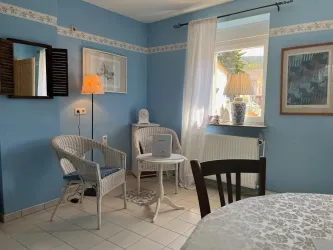 Blaues-Zimmer als eigenes Speisezimmer