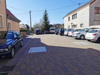 Parkplatz St.-Martiner-Straße (© Büro für Tourismus Maikammer)