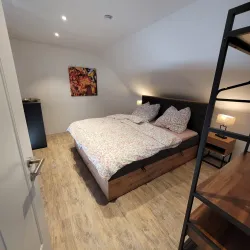 Schlafzimmer am Abend