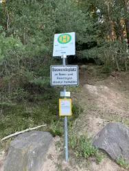 Bushaltestelle (© Büro für Tourismus Maikammer)