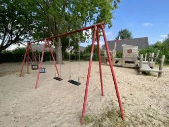 Spielplatz „Im Bleichel“ Essingen Schaukeln