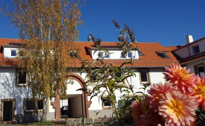 Hausansicht Burghof Stauf (© Burghof Stauf)