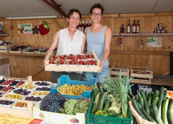 Erdbeerland Funck Obststand (© Erdbeerland Funck)