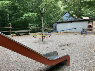 Spielplatz Ramburgschenke (© Verein SÜW Annweiler e.V.)