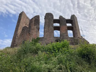 Ramburg (© Verein SÜW Annweiler e.V.)