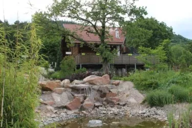 Garten mit Teich