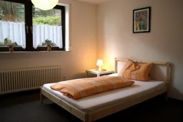 Schlafzimmer 3