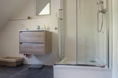 Bad zu Gästezimmer 1 Bild 2