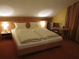 Zimmer 3