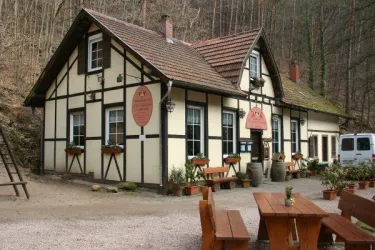 Altes Jagdhaus Looganlage