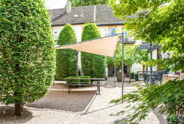 Bepflanzter Innenhof