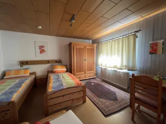 A Schlafzimmer