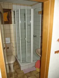 A-Duch-WC