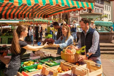 Marktgeschehen (© Pfalz.Touristik e.V. Foto_ Dominik Ketz)