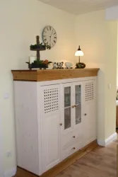 Geschirrschrank