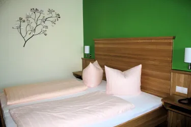 Doppelzimmer 4