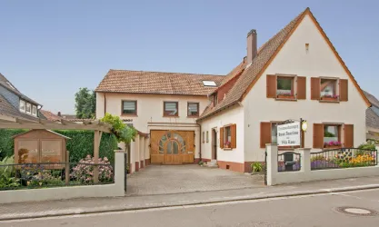 Titel3.jpg - Haus-Ansicht - Eichstr.