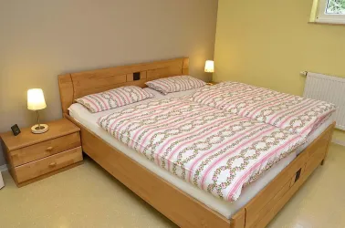 Schlafzimmer 2_