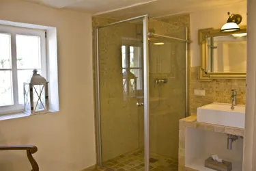 Badezimmer 1