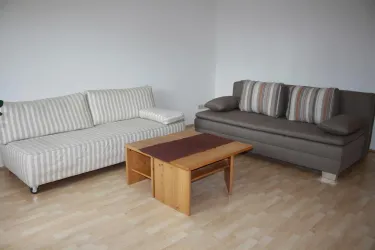 Wohnzimmer mit Schlafcouch
