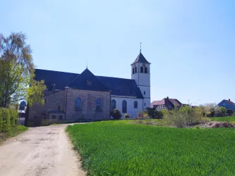 Kath. Kirche St Peter Hettenleidelheim