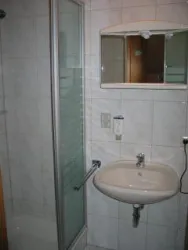 Badezimmer (© Archiv Verkehrsverein Südwestpfalz)