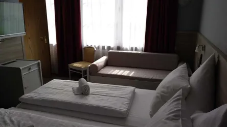 Doppelzimmer (© Cedric Uhlmann)