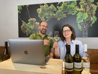 Online Weinprobe (© Andreas Scherr)