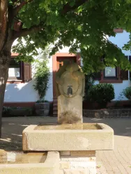 Winzerbrunnen (© Elke Metzger)