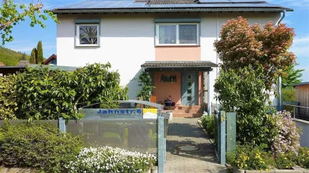 Hauszugang Bild 2 (© Erika Thurau)