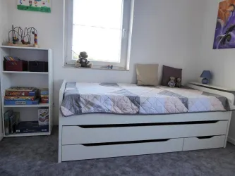 Kinderzimmer Bild 1 (© Erika Thurau)